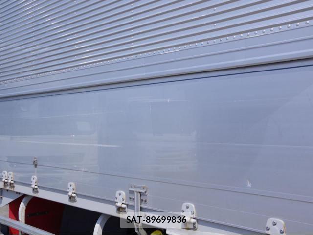Nissan QUON 2023-02 8628545-24