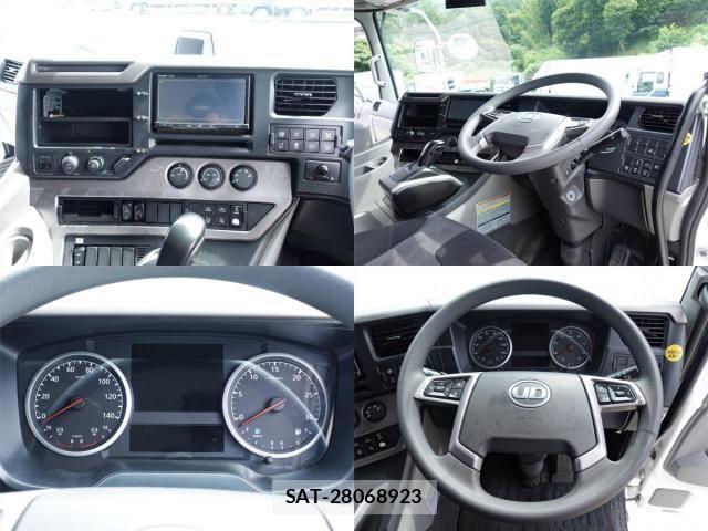 Nissan QUON 2019-05 8628555-17