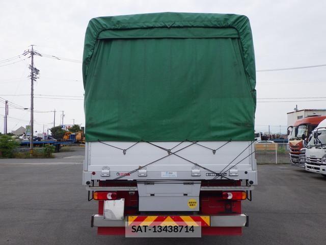 Nissan QUON 2021-06 8628547-5