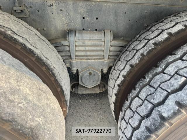 Nissan QUON 2014-07 8628550-27