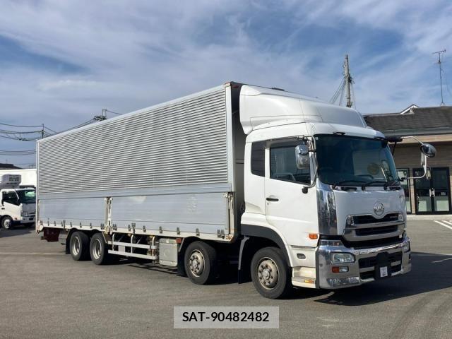 Nissan QUON 2017-02 8628553-1