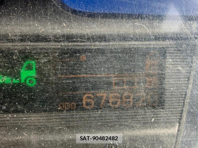 Nissan QUON 2017-02 8628553-20