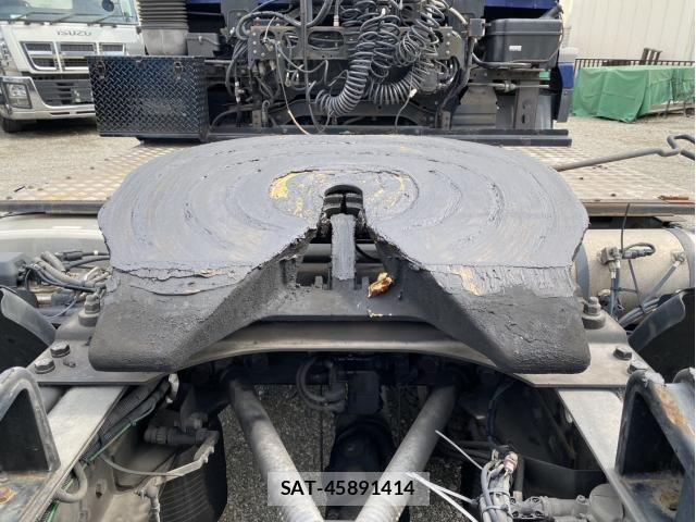 Nissan QUON 2016-08 8628554-9