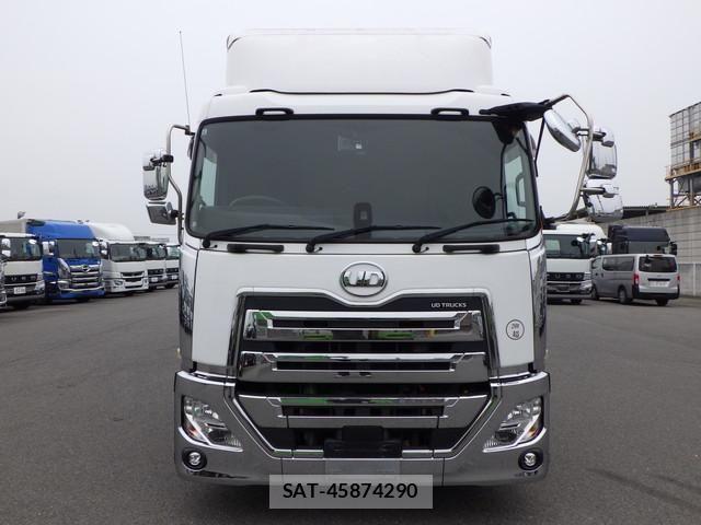 Nissan QUON 2019-06 8628551-5