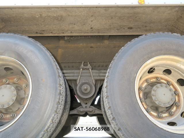 Nissan QUON 2019-09 8661166-24