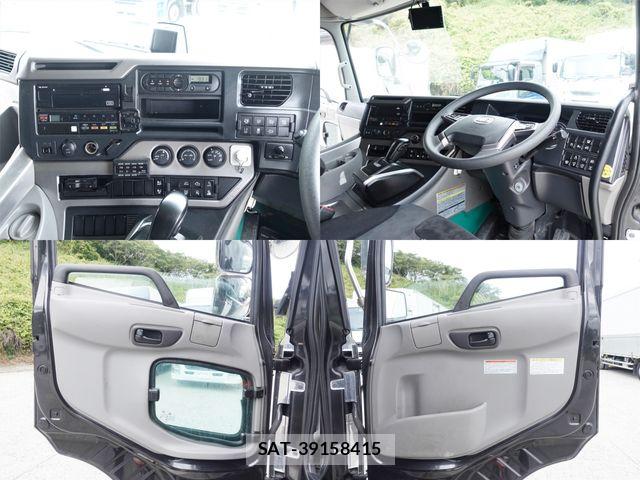 Nissan QUON 2020-06 8661173-21