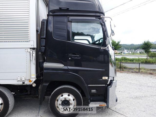 Nissan QUON 2020-06 8661173-2