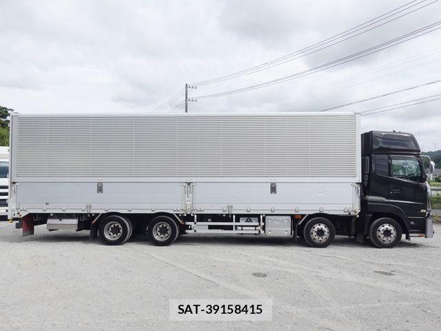 Nissan QUON 2020-06 8661173-3