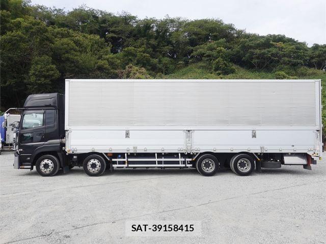 Nissan QUON 2020-06 8661173-7