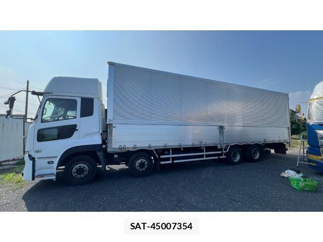 Nissan QUON 2022-01 8661168-3