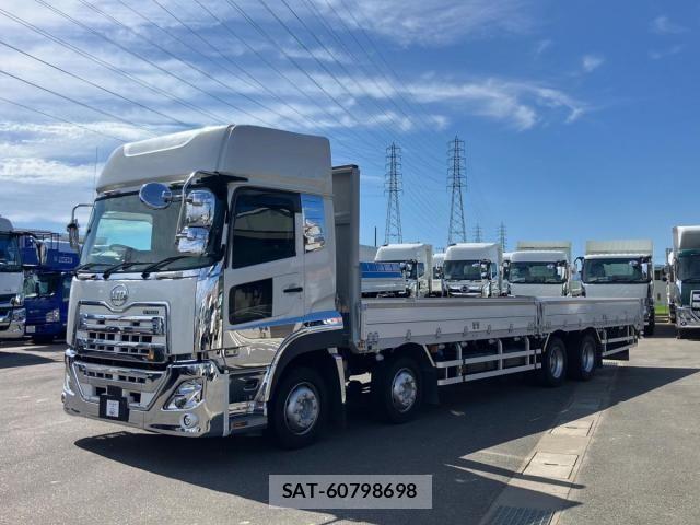 Nissan QUON 2017-10 8661170-0