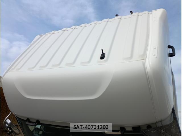 Nissan QUON 2020-03 8666791-11