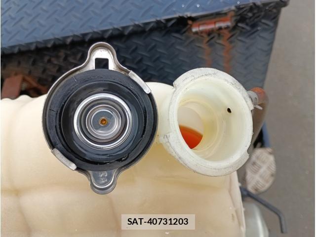 Nissan QUON 2020-03 8666791-15