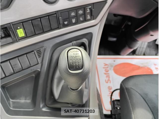 Nissan QUON 2020-03 8666791-22