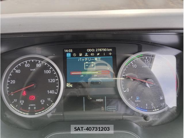 Nissan QUON 2020-03 8666791-23