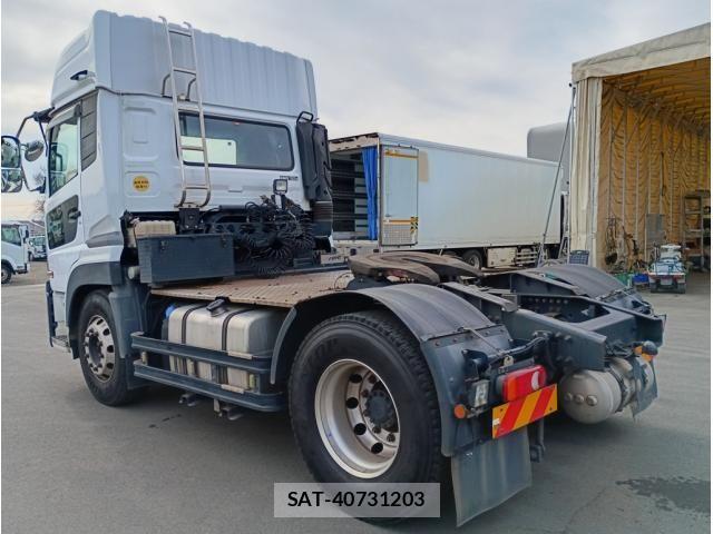 Nissan QUON 2020-03 8666791-3