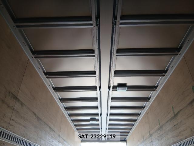 Nissan QUON 2022-01 8686383-26