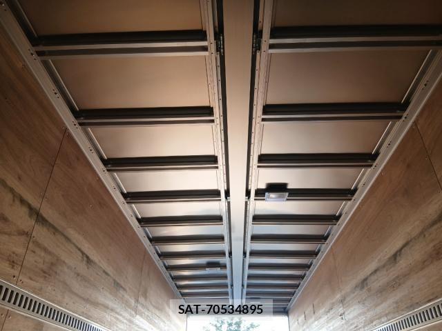 Nissan QUON 2022-01 8686382-23
