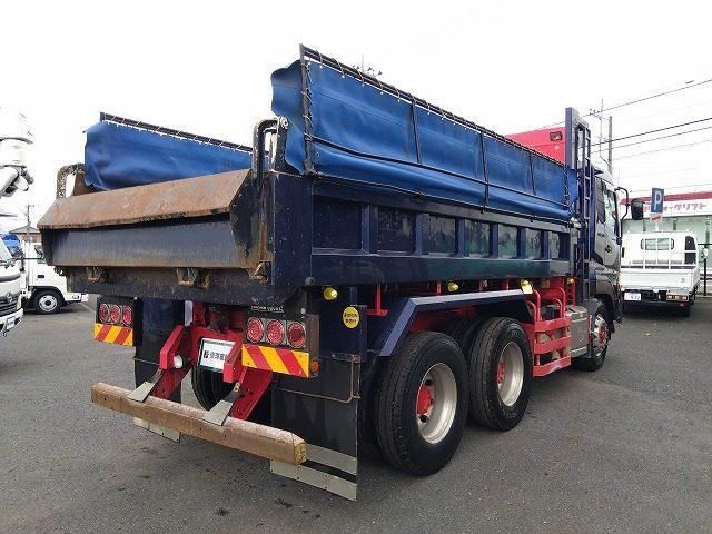 Nissan QUON 2014-12 8733032-3