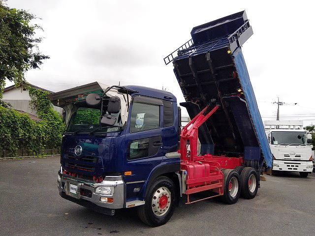 Nissan QUON 2014-12 8733032-6