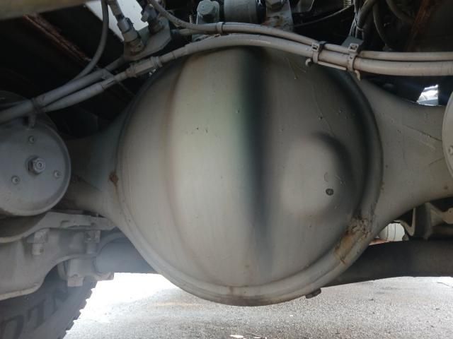 Nissan QUON 2008-08 8733050-11