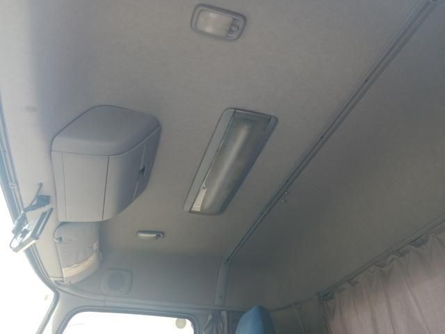Nissan QUON 2008-08 8733050-21