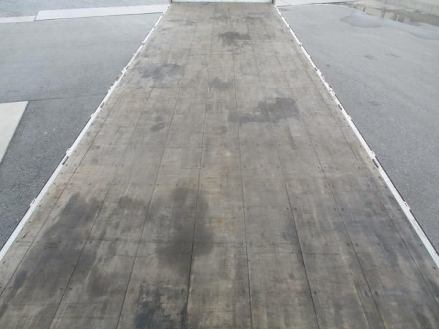 Nissan QUON 2020-09 8733031-12