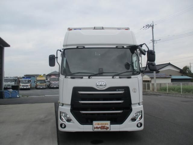 Nissan QUON 2020-09 8733031-4