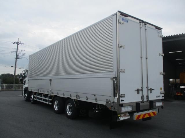Nissan QUON 2020-09 8733031-7