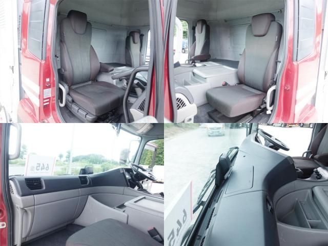Nissan QUON 2021-10 8770741-18
