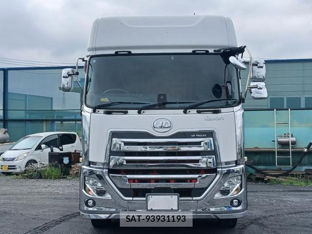 Nissan QUON 2019-01 8797245-2