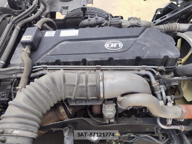 Nissan QUON 2021-03 8797243-18