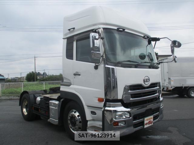Nissan QUON 2017-05 8849638-3