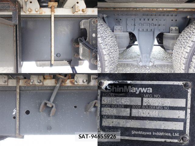 Nissan QUON 2017-11 8871899-14