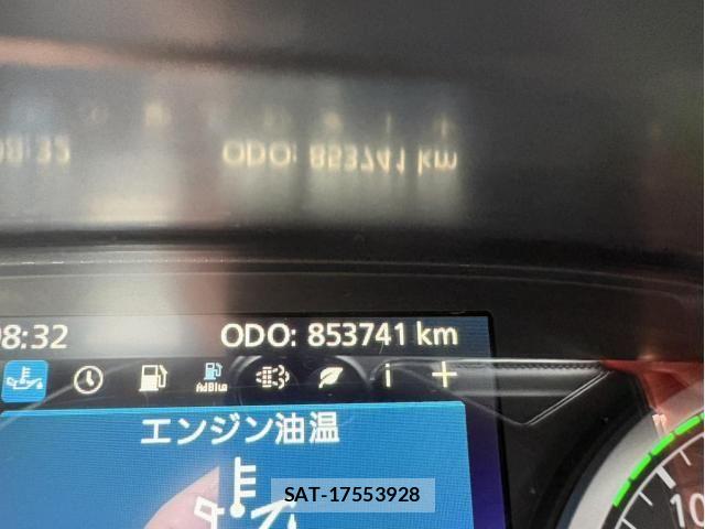 Nissan QUON 2019-01 8881753-19