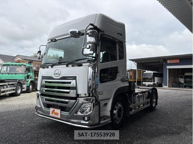 Nissan QUON 2019-01 8881753-3