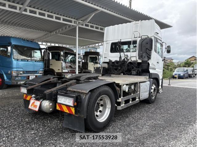 Nissan QUON 2019-01 8881753-6