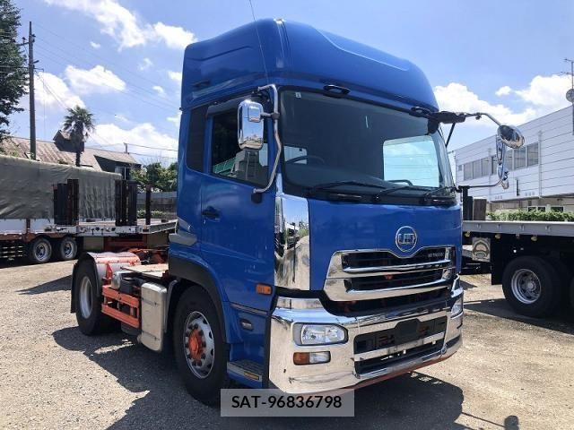 Nissan QUON 2017-03 8881752-0