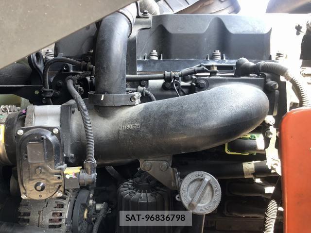 Nissan QUON 2017-03 8881752-14