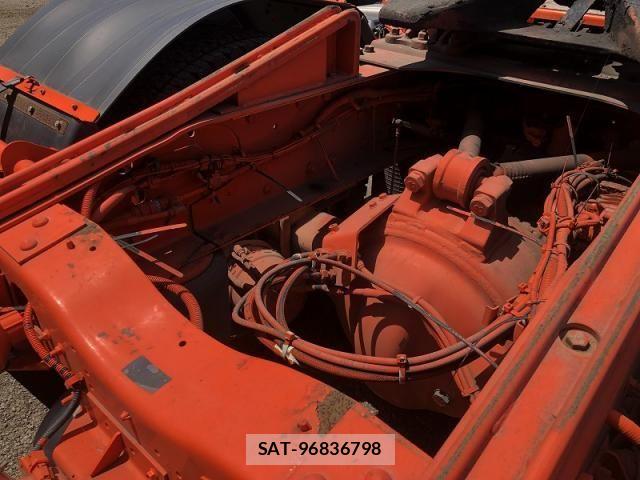 Nissan QUON 2017-03 8881752-5