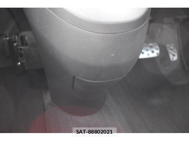 Subaru R1 2010-06 8797248-9