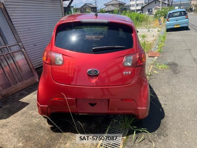 Subaru R1 2005-02 8132013-9
