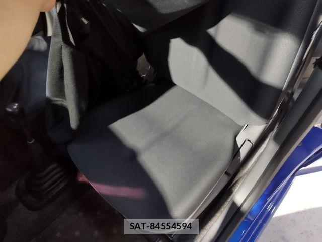 Subaru R2 2004-02 1298259-25
