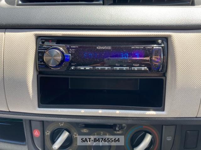 Subaru R2 2009-06 6911630-19