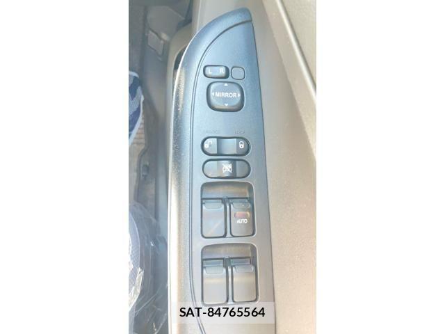 Subaru R2 2009-06 6911630-21