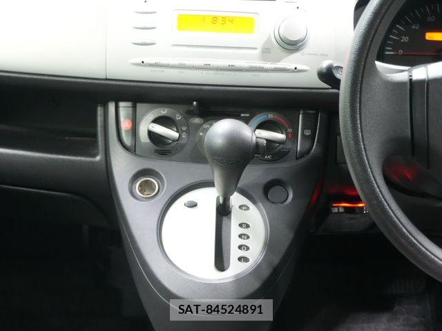 Subaru R2 2009-05 6911632-10