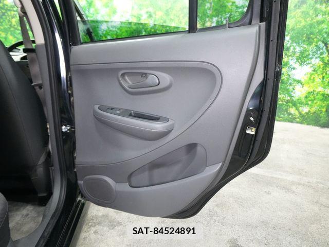 Subaru R2 2009-05 6911632-21