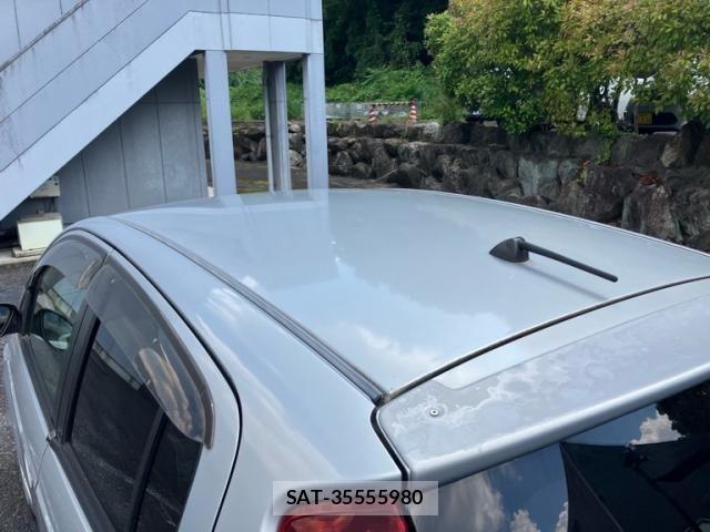 Subaru R2 2007-04 7457087-10