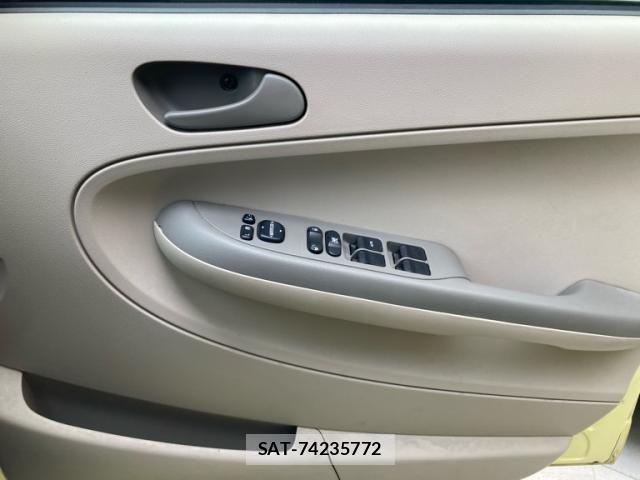 Subaru R2 2006-03 7502427-14