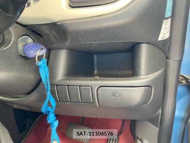 Subaru R2 2004-04 8132014-12